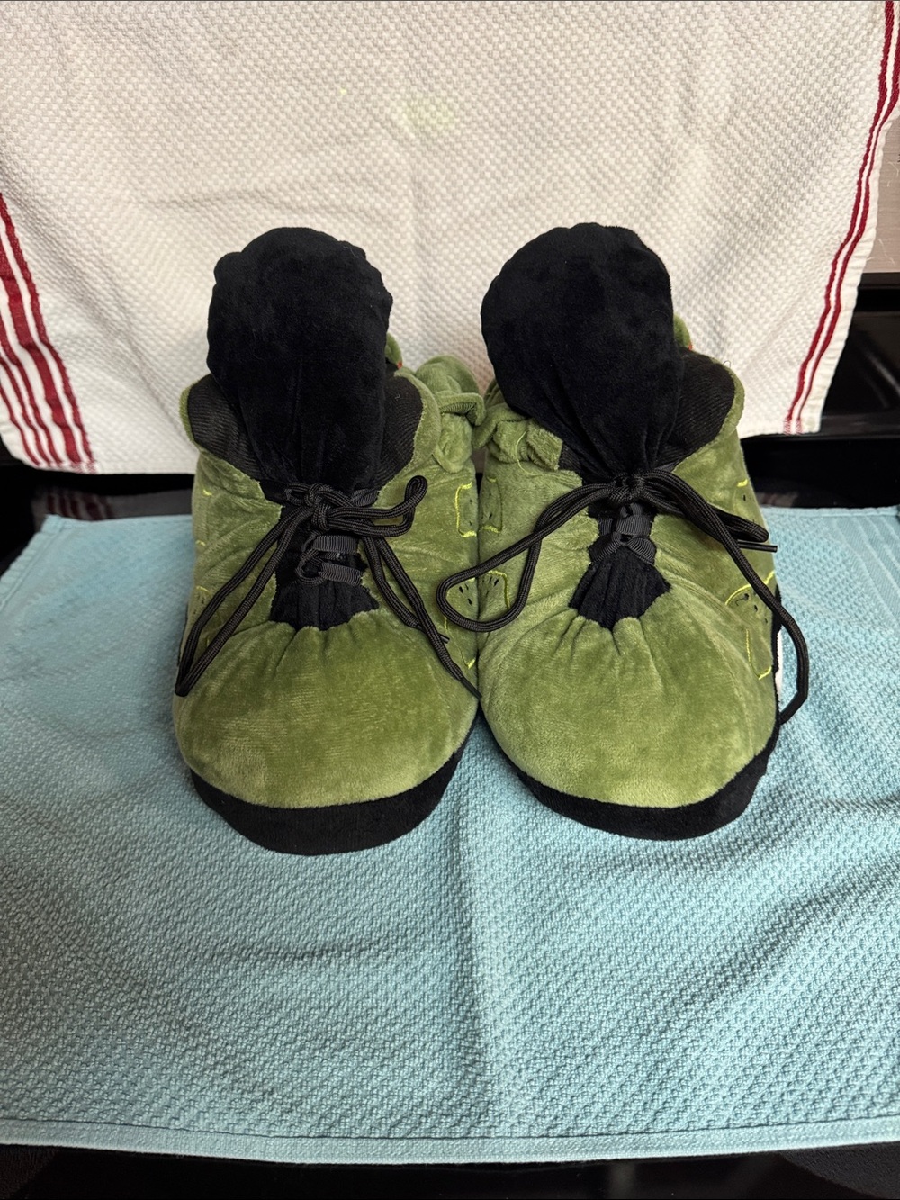 Sneaker Slippers AJ VI Travis Scott Cactus Jack Men’s up to Size 7/8